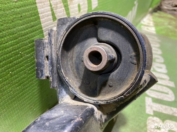 Подушка двигателя Mitsubishi Lancer 6 C61A 4G15