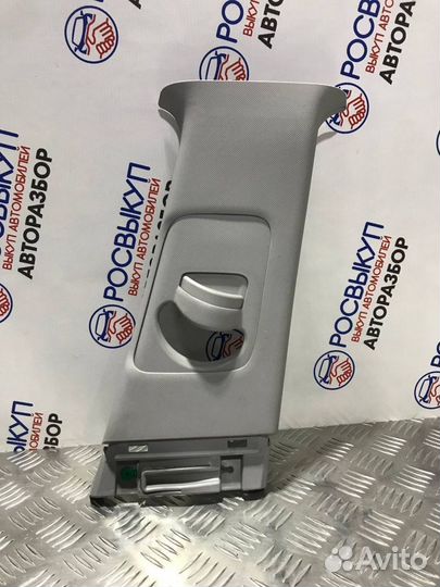 Обшивка стойки Hyundai Solaris 2