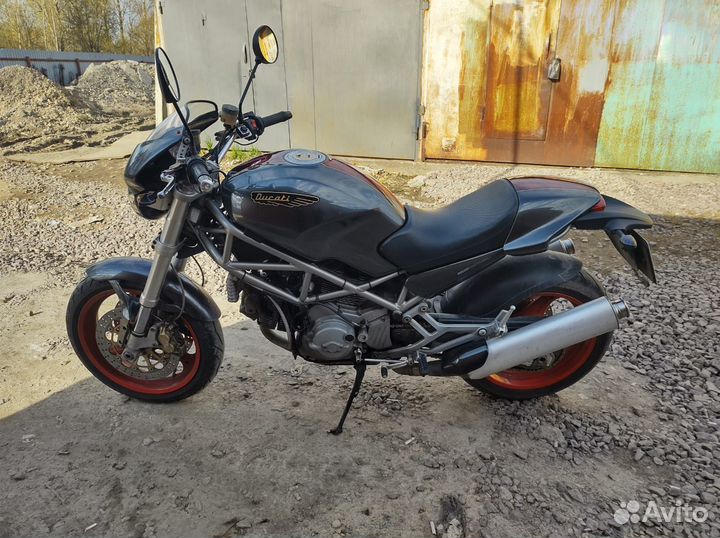 Ducati Monster 1000
