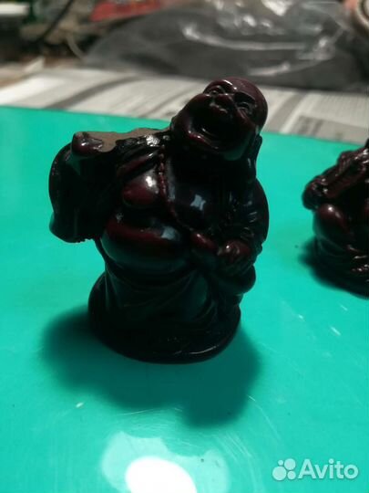 Статуэтка будды