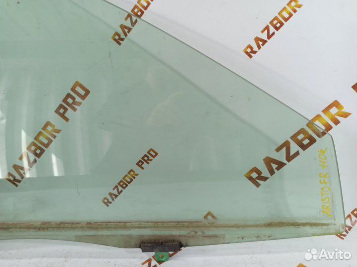 Стекло двери опускное переднее правое Toyota