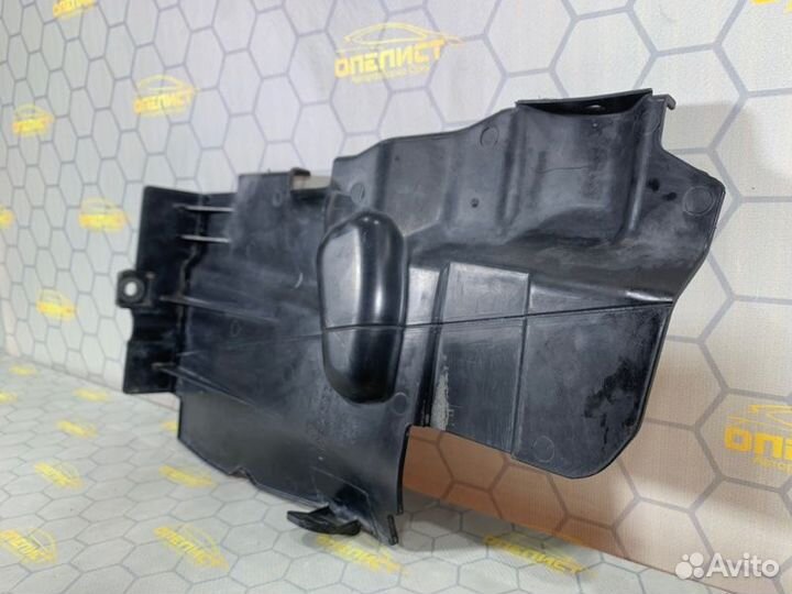 Дефлектор радиатора Opel Antara Z32SE 2009