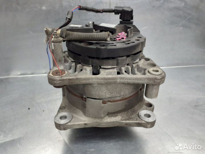 Генератор Volkswagen Passat B6 2005-2010