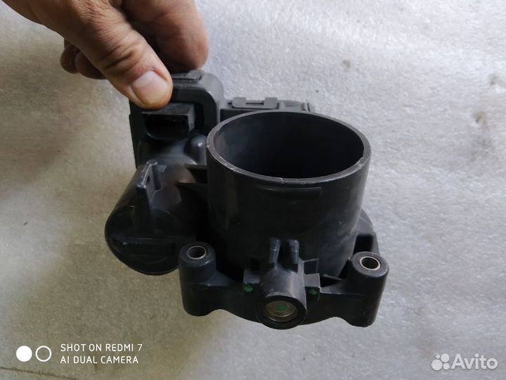 Дроссельная заслонка Jeep Grand Cherokee wk 3.7 l