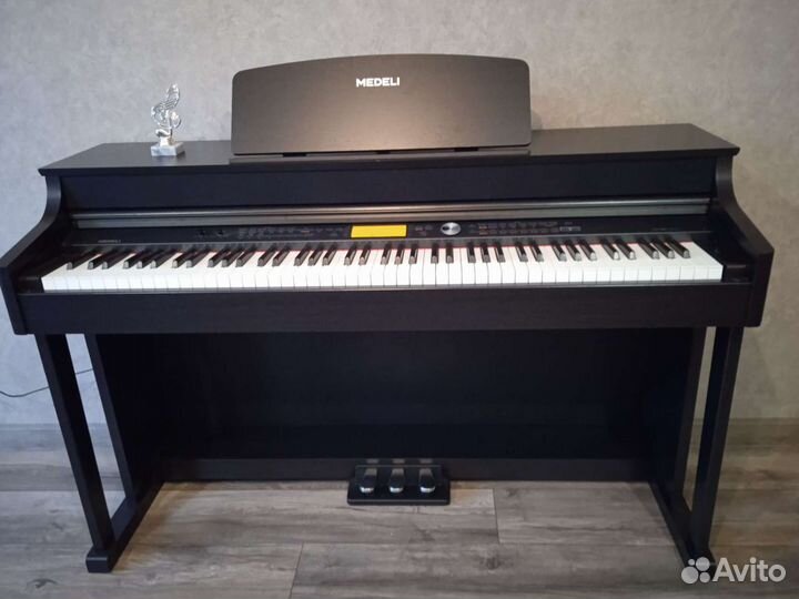 Электронное фортепиано