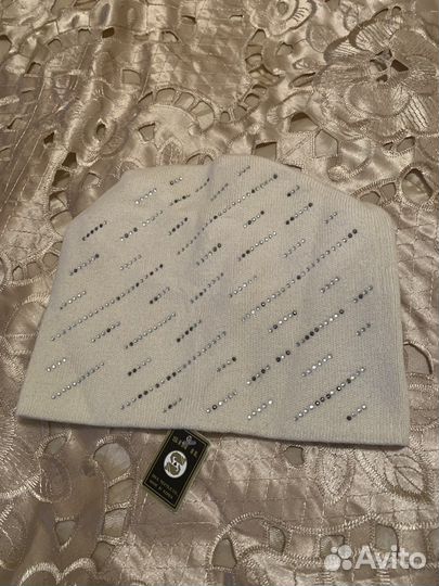 Шапка новая