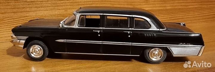 Модель авто 1/43