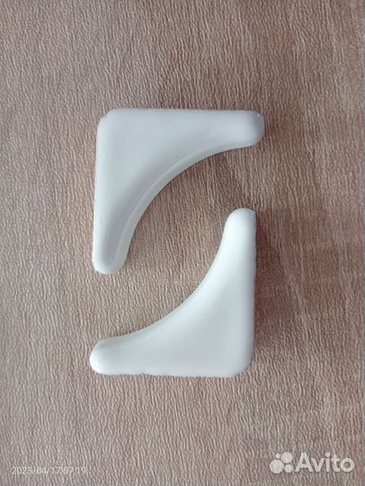 Уголок керамический