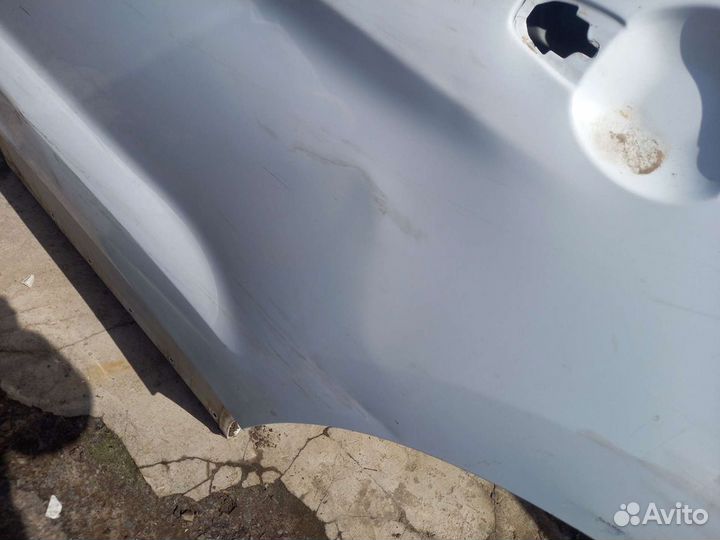 Дверь задняя левая Ford Explorer 5