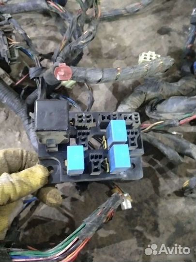 Проводка салона Hyundai Accent G4EC