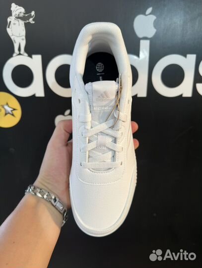 Кроссовки женские adidas размер 38, 38.5