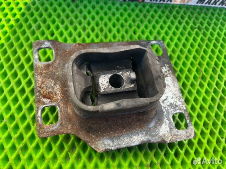 Опора кпп Ford Focus 1 хетчбэк 1.8 2002