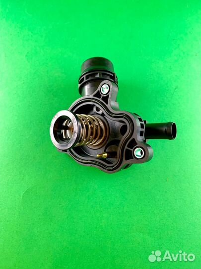 Термостат Chrysler Pacifica 68217305AE