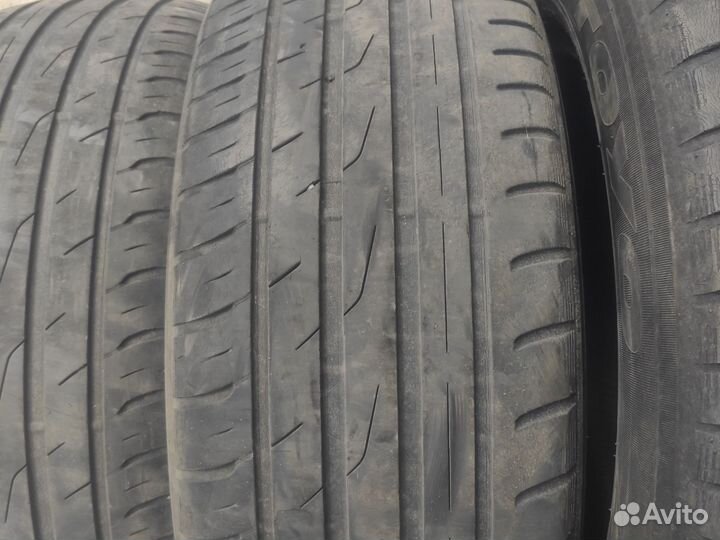 Toyo Proxes CF2 SUV 215/60 R16 95H