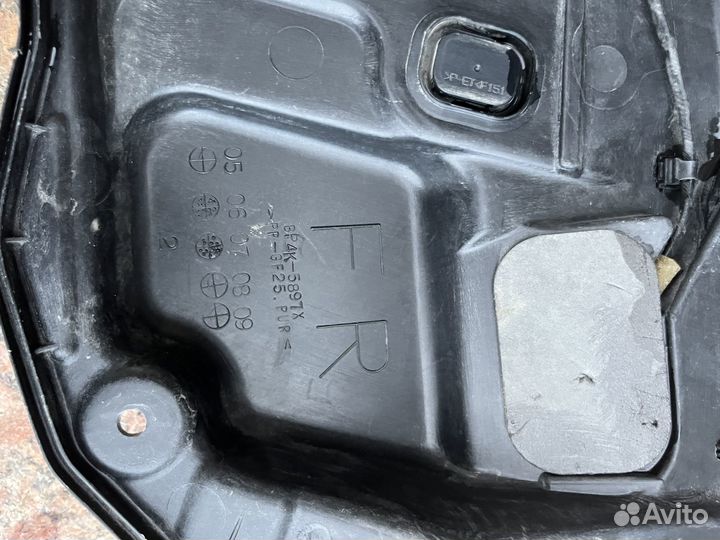 Стеклоподъемник передний правый Mazda Mazda3 BK