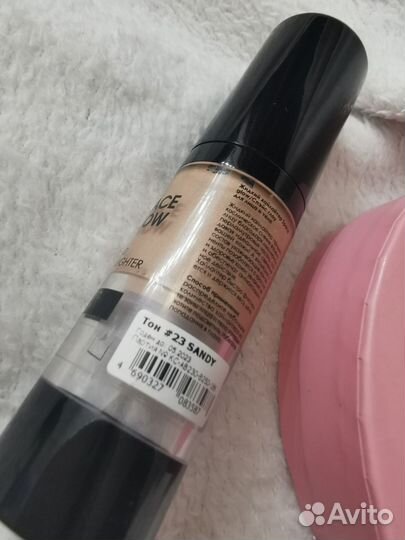 Хайлайтер I heart revolution tasty strawberry