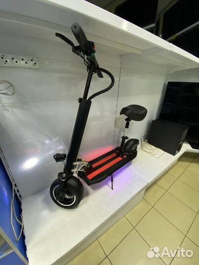 Электросамокат Carmega Raven (CAR-cmraven-bkrd)