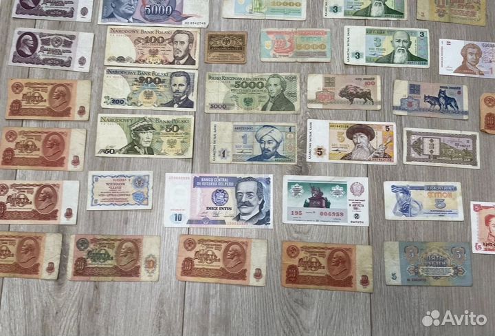 Купюры разных стран (Польша, Казахстан, ри и т.д )