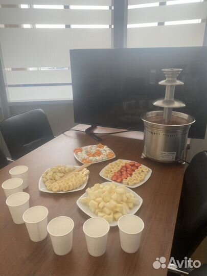 Шоколадный фонтан аренда