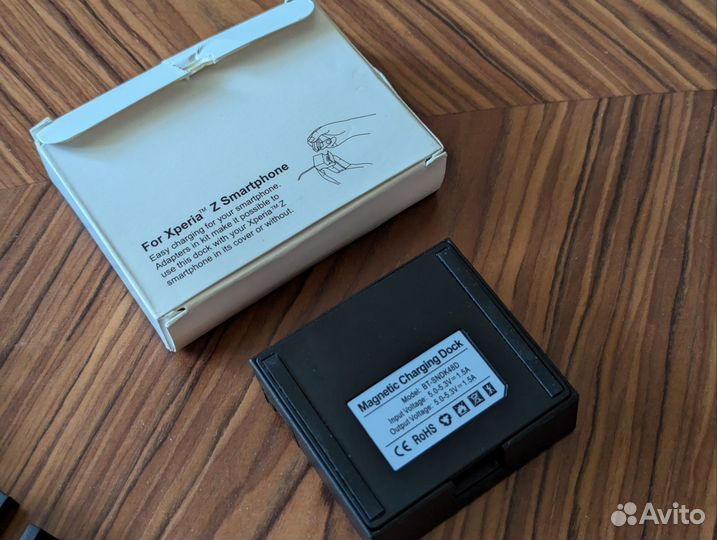 Док-станция Sony xperia