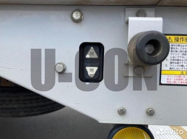 Промтоварный фургон Isuzu Elf, 2017