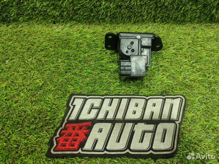 Замок 5-й двери задний Kia Carens RP L4NA 2013