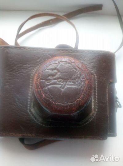 Пленочный фотоаппарат 