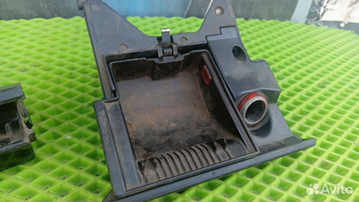 Пепельница audi 80 b3