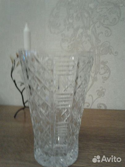 Ваза для цветов хрустальная