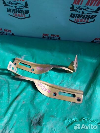 Петли капота Daewoo matiz