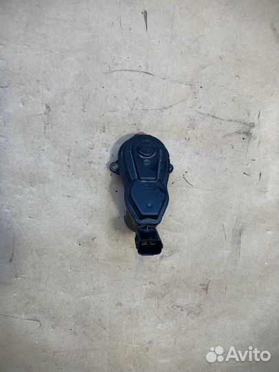 Электроручник заднего суппорта Mazda 6 2021