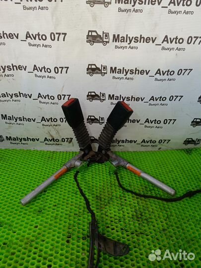 Замки ремня безопасности Mercedes Benz class w203