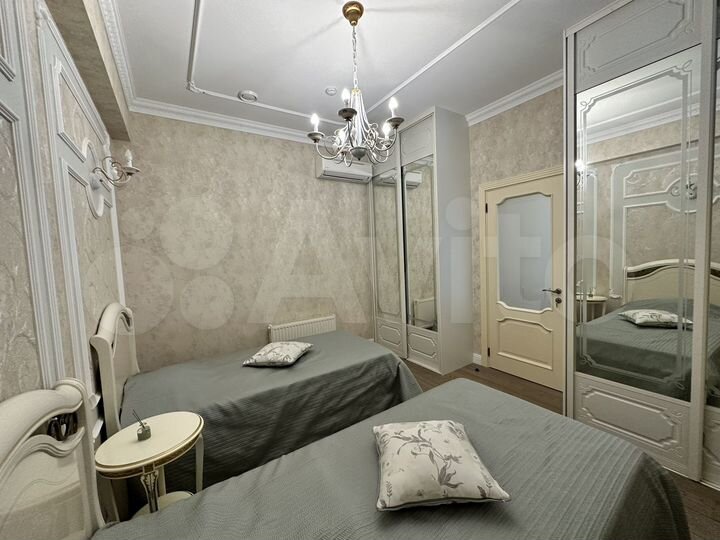 3-к. квартира, 113 м², 5/26 эт.