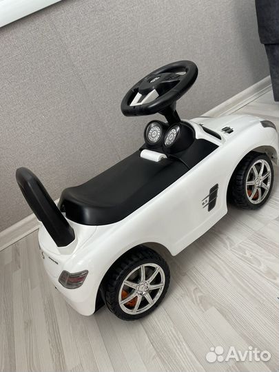 Машинка-каталка толокар