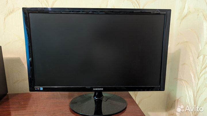 Монитор Samsung 24