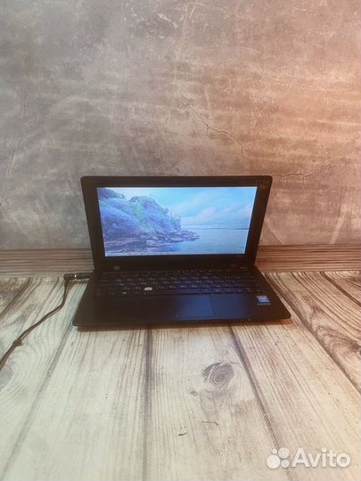 Компактный Ноутбук Asus с сенсорным экраном