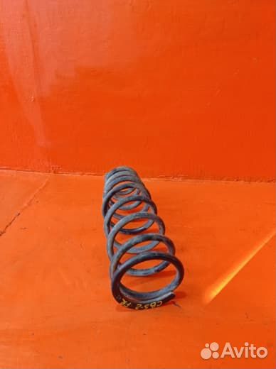 Пружина передняя honda inspire/saber UA4/5