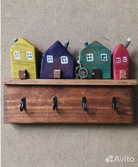 Вешалка для ключей.осталась маленькая