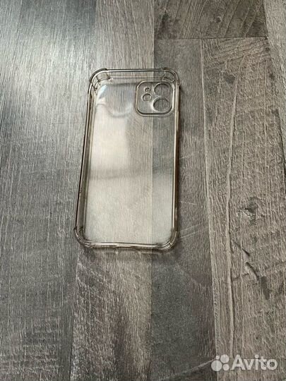 Чехол на iPhone 12