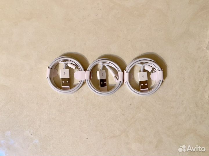 Lightning - USB кабель для iPhone