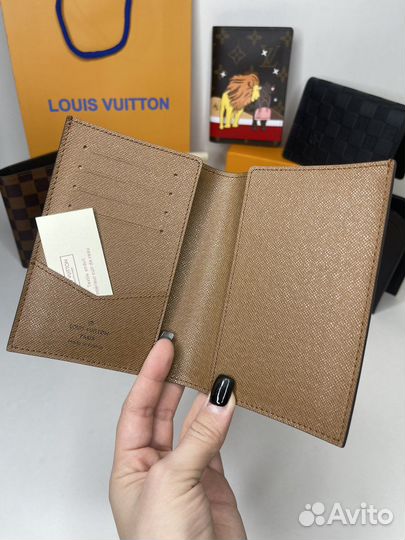 Обложка на паспорт louis vuitton