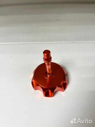 Пробка бензобака кросс CNC