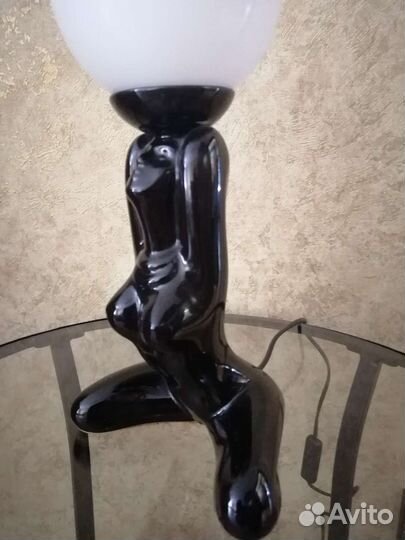 Лампа настольная Италия