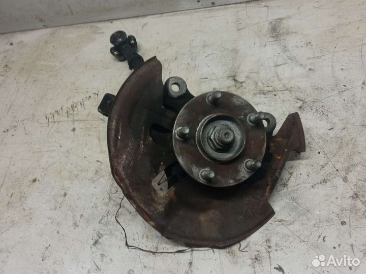 Кулак поворотный правый Mazda CX5