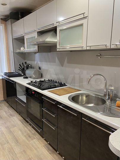 2-к. квартира, 54 м², 4/5 эт.