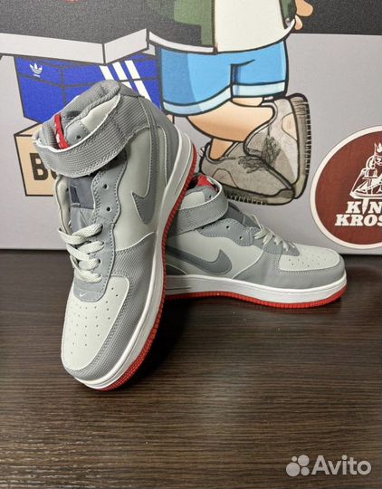 Кроссовки мужские