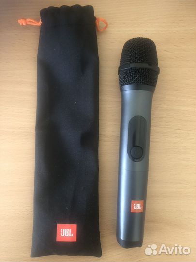 Микрофон беспроводной jbl