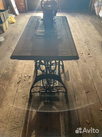 Швейная машинка naumann 1870г. юбилейная