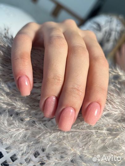 Маникюр на дому