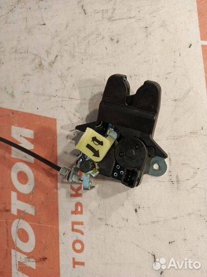 Замок багажника Kia Optima 3 2013